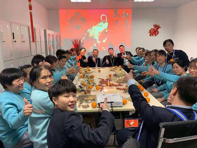 響（xiǎng）應號召就地（dì）過年，感受不一樣的年味
